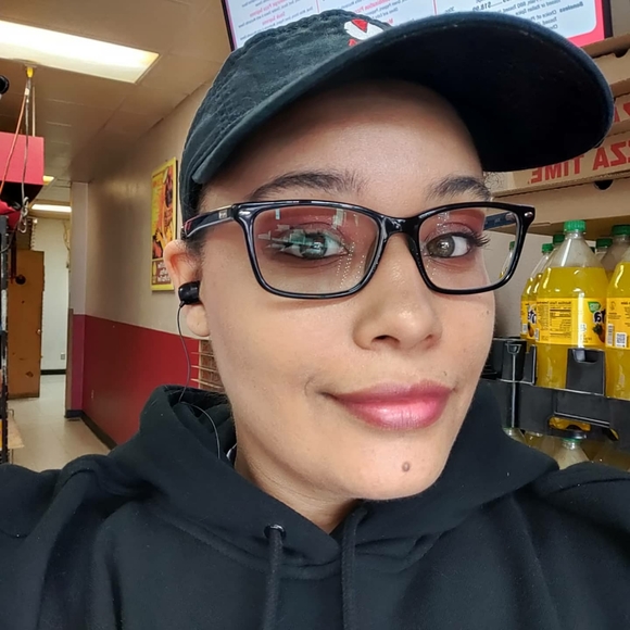 Meet your Posher, Seattlenoona - Picture 5 of 7